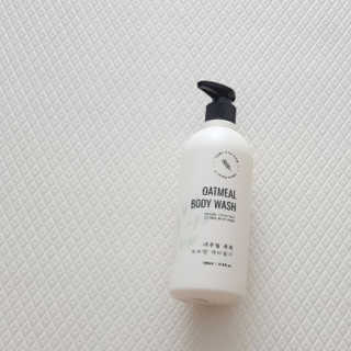 (주)에네스티 내추럴 촉촉  오트밀 바디워시 500ml — 5점을 준 리뷰어가 2020년 3월 올린 사용 사진