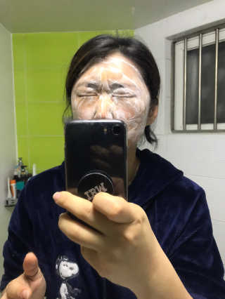 포므시 스노우화이트클렌징폼pH5.5 — 5점을 준 리뷰어가 2020년 1월 올린 사용 사진