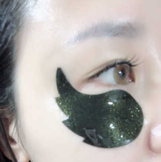 푸츄푸츄 Real repair skin cell premium patch — 4.67점을 준 리뷰어가 2018년 11월 올린 사용 사진