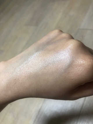 끈적임없는 즉각흡수 아미모네 바다페이셜오일 — 3점을 준 리뷰어가 2020년 1월 올린 사용 사진