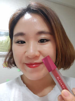 [블랙루즈] 에어 핏 촉촉틴트 + 크리미 벨벳 립크레용 — 4.83점을 준 리뷰어가 2018년 7월 올린 사용 사진