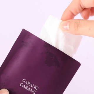 GARANG GARANG 피오니 룻 모이스처라이징 앤 수딩 마스크팩 — 5점을 준 리뷰어가 2019년 8월 올린 사용 사진