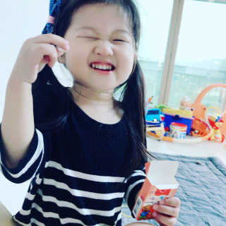 메디미 인탁트 테디베어 포도당 딸기맛 — 5점을 준 리뷰어가 2017년 6월 올린 사용 사진