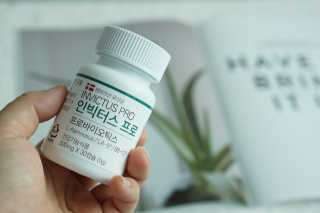 라플레 염창환 박사의 3세대 유산균, 인빅터스 프로 — 5점을 준 리뷰어가 2019년 10월 올린 사용 사진