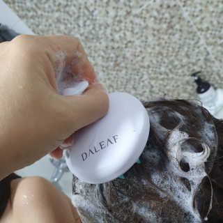 달리프 베러 퍼퓸 샴푸 1000ml 레이니데이 or 일랑로즈 — 5점을 준 리뷰어가 2019년 12월 올린 사용 사진