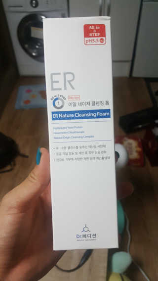 Dr.메디션 ER 네이처 클렌징폼- 오일리스킨용 — 5점을 준 리뷰어가 2018년 7월 올린 사용 사진