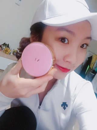 브이티 코스메틱 VT 리얼 콜라겐 팩트 — 4.5점을 준 리뷰어가 2017년 3월 올린 사용 사진