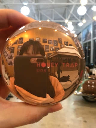 Honey Trap 톤 업 파운데이션 쿠션(W22.5,C17.5) — 4.83점을 준 리뷰어가 2017년 11월 올린 사용 사진