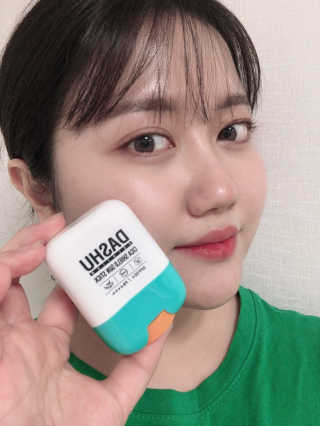 다슈코리아 다슈 솔루션 시카 쉴드 선스틱 — 4점을 준 리뷰어가 2020년 2월 올린 사용 사진