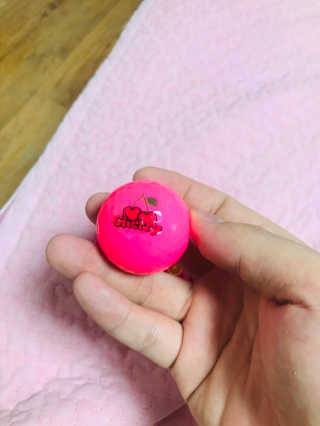 타미드 국산 골프공 향기나는볼 4구 세트 체리향 — 5점을 준 리뷰어가 2019년 8월 올린 사용 사진