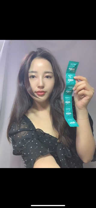 솔테라피 씹는 고체치약 투스탭 스파클레몬 6정 x 5박스 — 5점을 준 리뷰어가 2019년 5월 올린 사용 사진