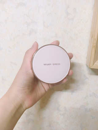 밀키드레스 바비메이크 베일 쿠션 — 4.17점을 준 리뷰어가 2018년 6월 올린 사용 사진