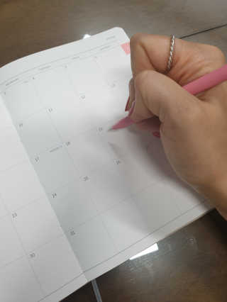 리훈 [날짜형7~12월]2019이야기다이어리 데일리 볼펜셋트 — 5점을 준 리뷰어가 2019년 5월 올린 사용 사진