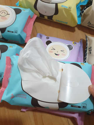 달곰이 물티슈 — 5점을 준 리뷰어가 2019년 3월 올린 사용 사진