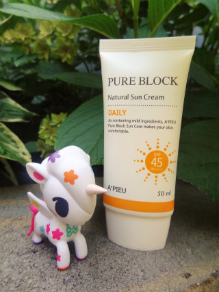 어퓨 PURE BLOCK NATURAL DAILY SUN CREAM — 4점을 준 리뷰어가 2016년 8월 올린 사용 사진