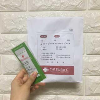 셀퓨전씨 트리악 포어 딜리트 버블 팩 — 4.33점을 준 리뷰어가 2018년 4월 올린 사용 사진