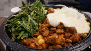 고향원조숯불닭갈비 [고향산천원조숯불닭갈비] 뼈없는 숯불닭갈비 2인세트 — 5점을 준 리뷰어가 2018년 9월 올린 사용 사진