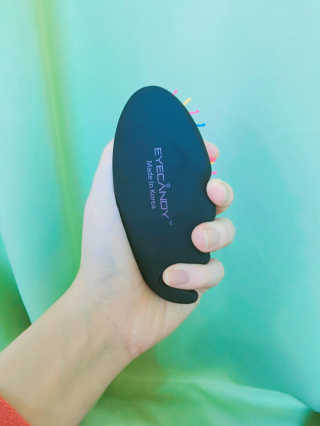 아이캔디 레인보우 아로마 퍼퓸 브러쉬 — 5점을 준 리뷰어가 2016년 11월 올린 사용 사진