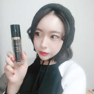 JM솔루션 물광 커버 파운데이션 럭셔리 — 5점을 준 리뷰어가 2018년 12월 올린 사용 사진