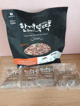 펫토리아 한끼뚝딱 클래식 국산 건식사료 — 5점을 준 리뷰어가 2019년 7월 올린 사용 사진