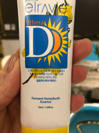 브이테라D 더마엘라비에 브이테라 D 발효 허니부쉬 에센스 — 5점을 준 리뷰어가 2019년 4월 올린 사용 사진