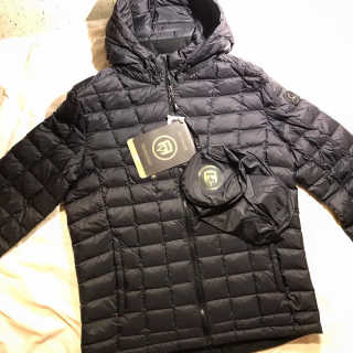 MRD PFC 프리 DWR SlimFit 경량 700FP 다운 JK — 5점을 준 리뷰어가 2019년 12월 올린 사용 사진