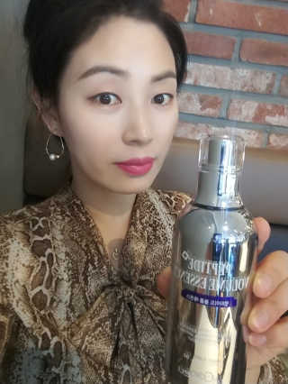 닥터펩티 제이앤코슈 펩타이드 볼륨 에센스 — 5점을 준 리뷰어가 2019년 3월 올린 사용 사진