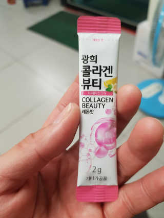 광희생활건강 광희 콜라겐뷰티 — 3점을 준 리뷰어가 2019년 11월 올린 사용 사진