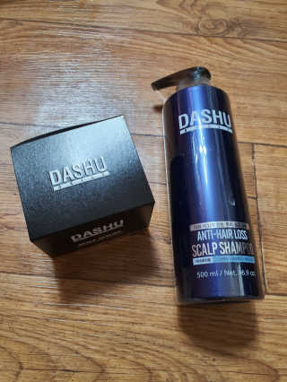다슈코리아 다슈 단백질 한방 두피 골드 샴푸 500ml +샴푸브러쉬 — 5점을 준 리뷰어가 2019년 10월 올린 사용 사진