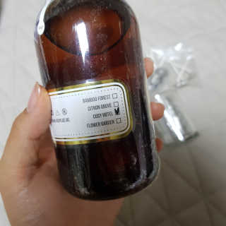 허그플러스 서플캔들 300ml + 유리 컨테이너 — 4점을 준 리뷰어가 2019년 6월 올린 사용 사진