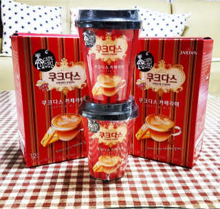 (주)쟈뎅 쟈뎅 까페모리 쿠크다스 까페라떼 — 5점을 준 리뷰어가 2017년 11월 올린 사용 사진