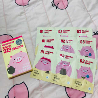 미팩토리 3단 돼지코팩 1box + 3단 흑돼지코팩 1box — 3점을 준 리뷰어가 2019년 8월 올린 사용 사진