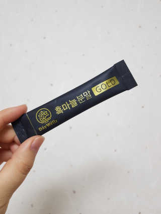 데이웰즈 흑마늘분말골드 — 4.5점을 준 리뷰어가 2017년 10월 올린 사용 사진