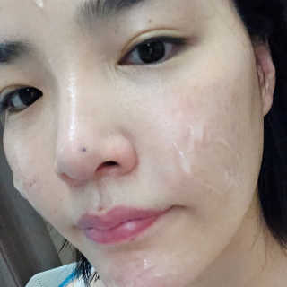 본다움 알로에 베라 수딩젤 — 4.5점을 준 리뷰어가 2019년 6월 올린 사용 사진