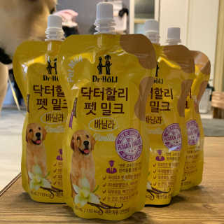닥터할리펫밀크 8종 — 5점을 준 리뷰어가 2019년 12월 올린 사용 사진