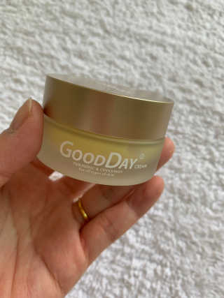 GoodDay Skincare GoodDay 강황 크림 — 2.5점을 준 리뷰어가 2019년 8월 올린 사용 사진