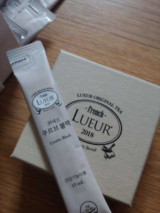 [하우투잇] 뤼에르 쿠르브 블랙 10ml x 30포 총 300ml — 5점을 준 리뷰어가 2020년 3월 올린 사용 사진