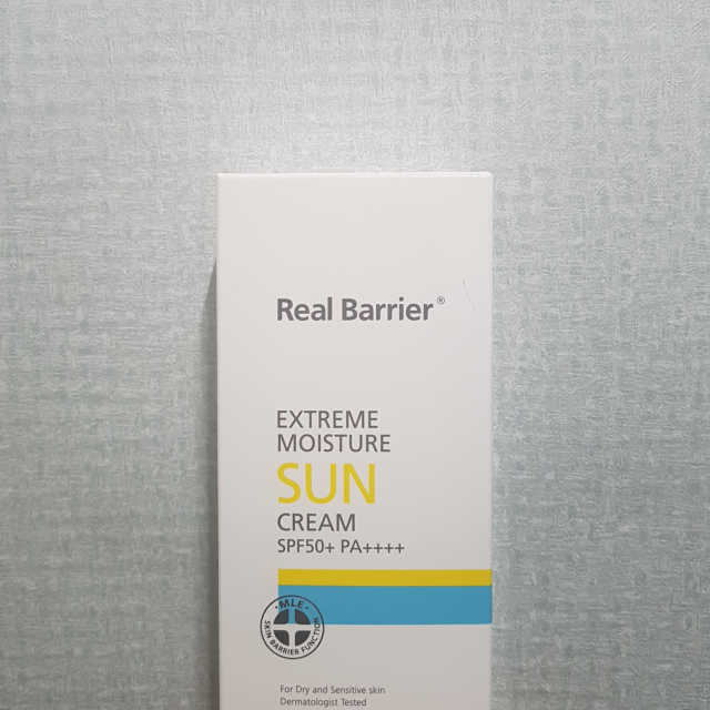 리얼베리어 익스트림 모이스처 선크림 SPF50+ PA++++ 리뷰 사진