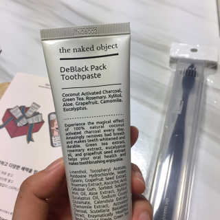 the naked object 디블랙팩치약 디블랙칫솔 세트 — 5점을 준 리뷰어가 2019년 6월 올린 사용 사진