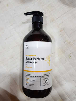 달리프 갈락토미세스 베러 퍼퓸 샴푸 1000ml — 5점을 준 리뷰어가 2018년 8월 올린 사용 사진