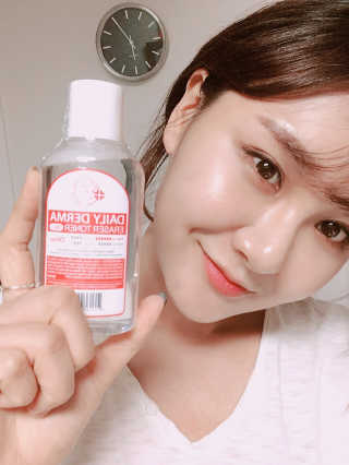 나이팅게일 광채토너130ml+더마 드레싱 코튼 100 SET — 5점을 준 리뷰어가 2018년 5월 올린 사용 사진