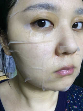 메이베나 1일 1팩 뽑아쓰는 마스크팩 — 3점을 준 리뷰어가 2019년 2월 올린 사용 사진