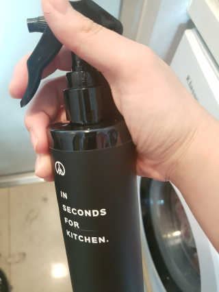 PEACE MOMENT 피스모먼트 인세컨즈포키친 320mL 천연살균소독제 — 5점을 준 리뷰어가 2019년 2월 올린 사용 사진