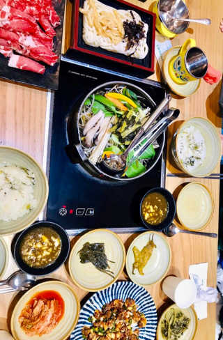 미스터시래기_수원점 [미스터시래기_수원]시래기샤브샤브와 꼬막무침2인SET — 5점을 준 리뷰어가 2019년 1월 올린 사용 사진