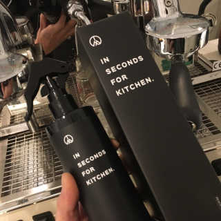 PEACE MOMENT 피스모먼트 인세컨즈포키친 320mL 천연살균소독제 — 4.67점을 준 리뷰어가 2018년 10월 올린 사용 사진