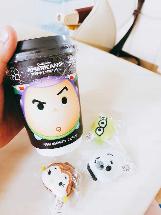 디즈니썸썸 카페베네 아메리카노 리뷰 사진