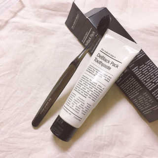 the naked object 디블랙팩치약 디블랙칫솔 세트 — 3점을 준 리뷰어가 2020년 2월 올린 사용 사진