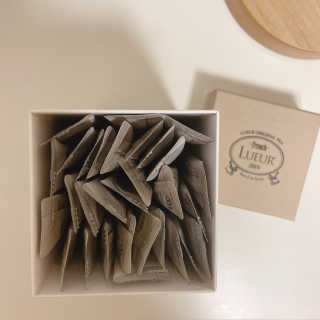 [하우투잇] 뤼에르 쿠르브 블랙 10ml x 30포 총 300ml — 4점을 준 리뷰어가 2020년 2월 올린 사용 사진
