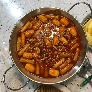 미쓰리떡볶이 just 10 min 패키지 — 5점을 준 리뷰어가 2018년 5월 올린 사용 사진