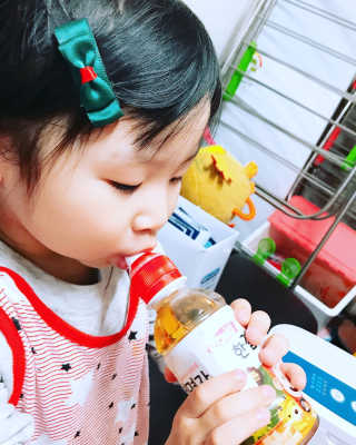 웅진식품 코코몽 어린이 순한결명자 200mL x 24페트 — 5점을 준 리뷰어가 2018년 4월 올린 사용 사진